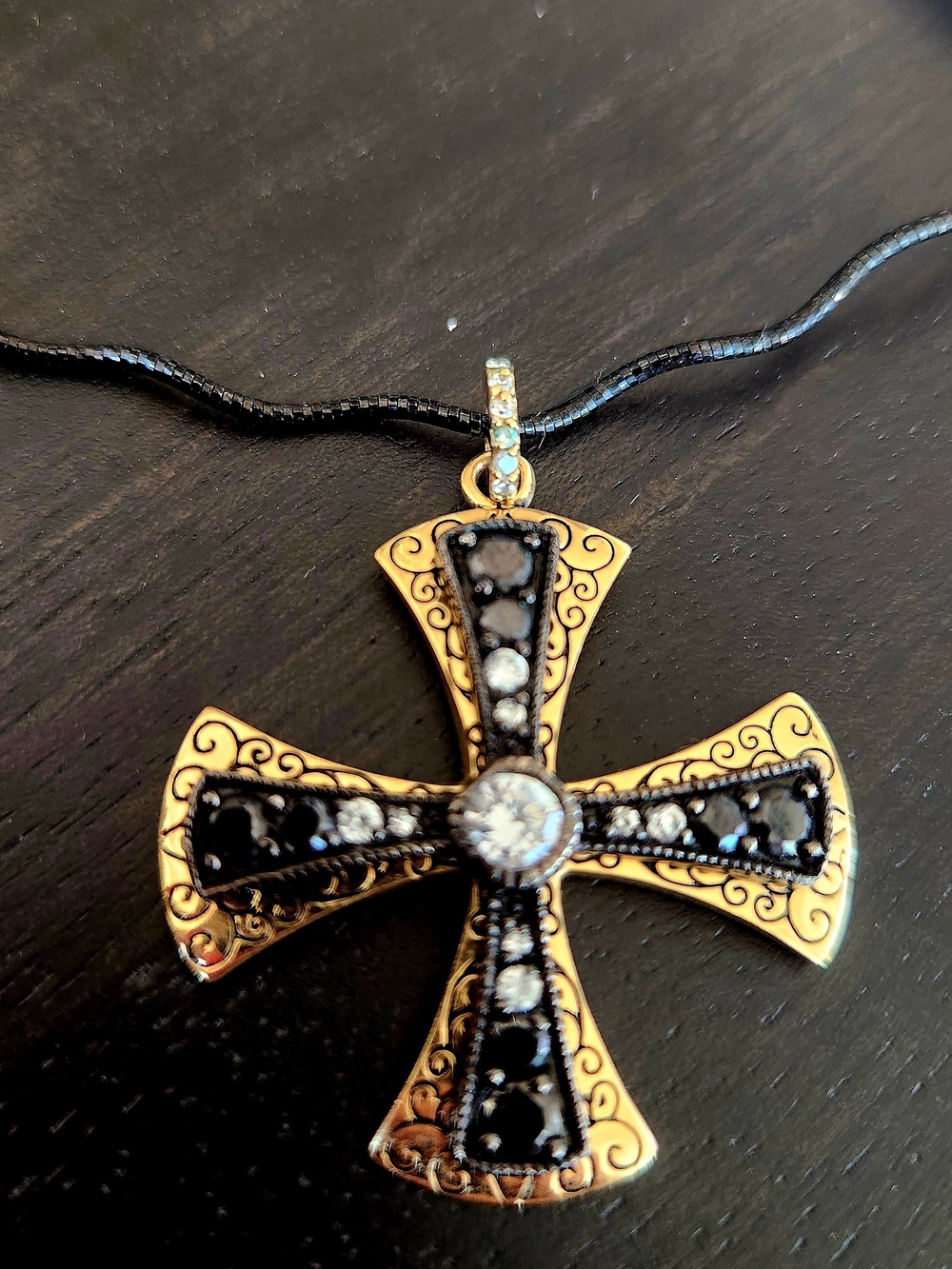 Gold-Tone & Black Cross Pendant W/ Black Wavy Choker Necklace
